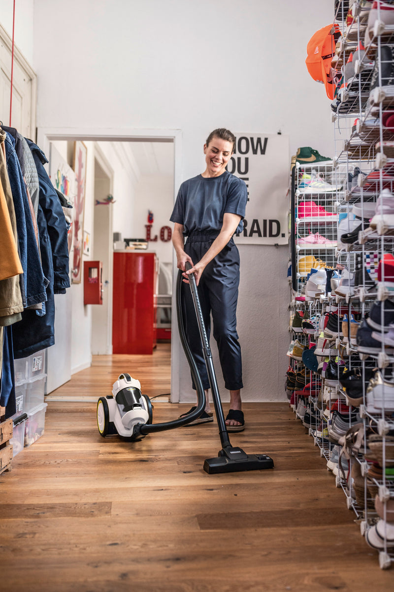 Aspiradora Compacta Modelo VCL3, Karcher